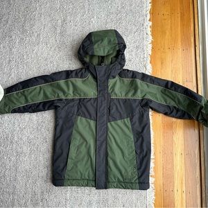Boys REI ski jacket - XS/ 6/8, olive green and black fleece lined